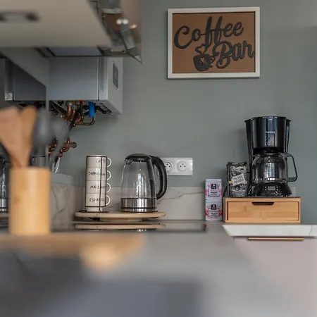 3 Bedrooms Balcony Panoramic View - 10 Min Train Station & Metro Appartement