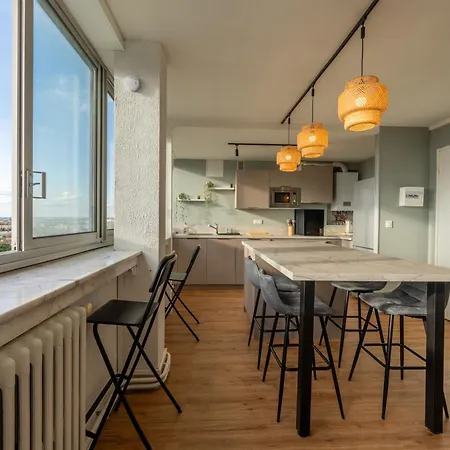 Apartment 3 Bedrooms Balcony Panoramic View - 10 Min Train Station & Metro Toulouse