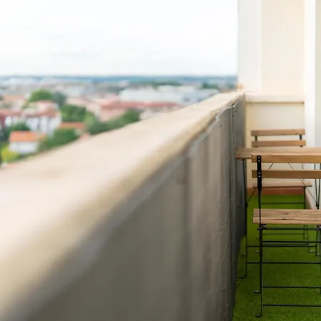 3 Bedrooms Balcony Panoramic View - 10 Min Train Station & Metro Toulouse
