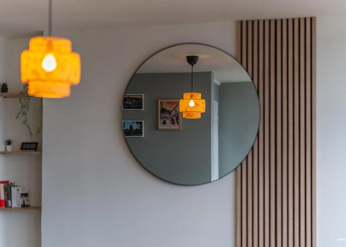 3 Bedrooms Balcony Panoramic View - 10 Min Train Station & Metro *