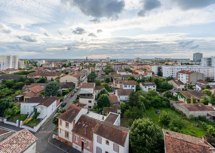 Apartament 3 Bedrooms Balcony Panoramic View - 10 Min Train Station & Metro Tuluza
